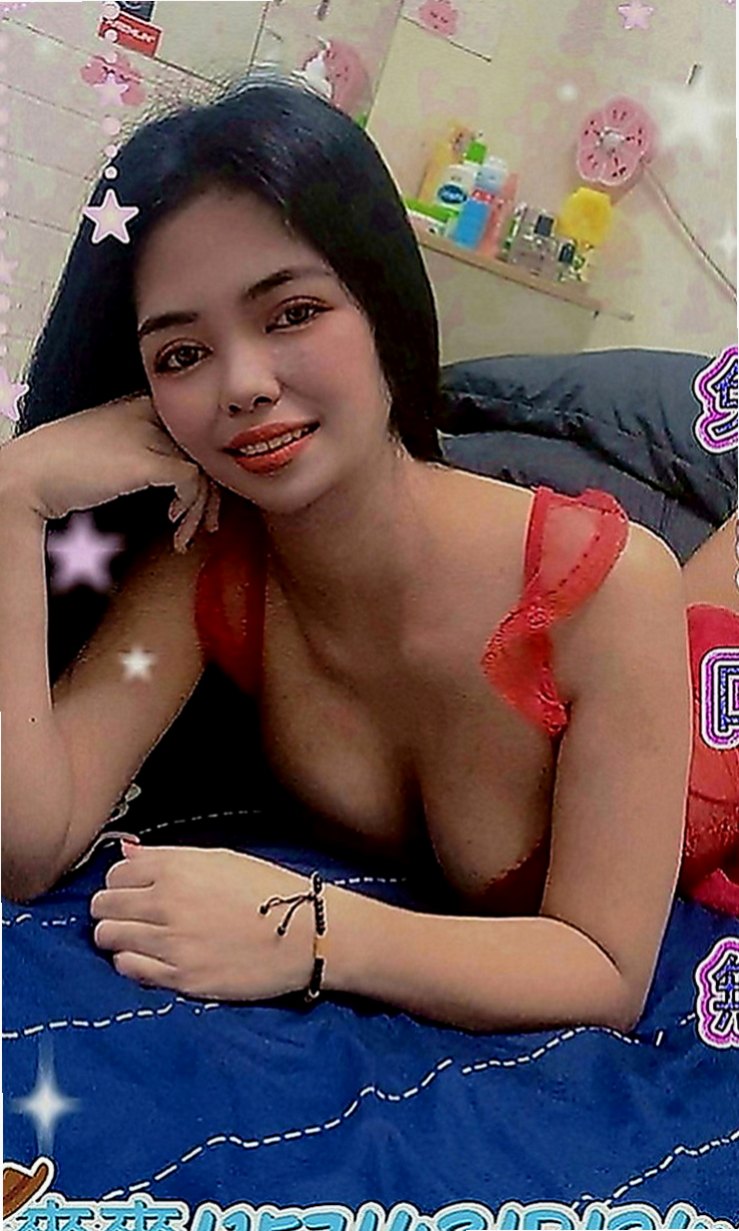 后里外約服務：小范范 |技術熟女|168cm|53kg|E罩杯|21歲|外型條件沒話說 服務沒的挑剔  滿滿成熟女人FU 無需調教